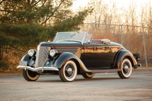 Ford V8 DeLuxe Roadster